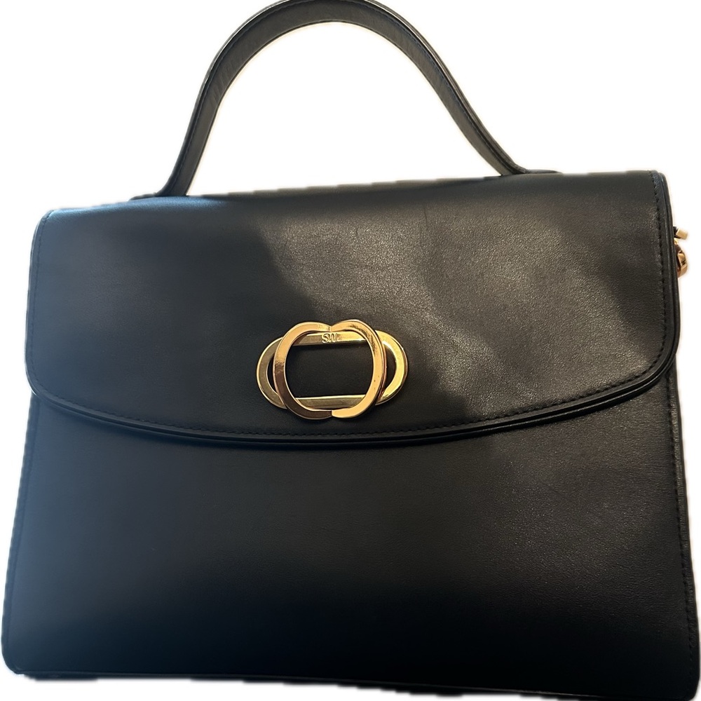 Top handle bag in perfect consition with